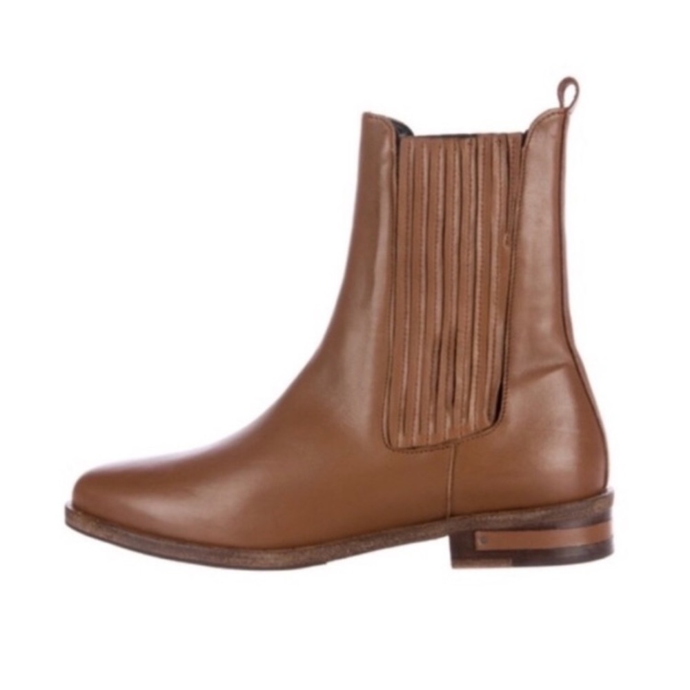 Freda Salvador "Strong" Chelsea Boots